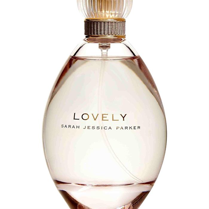 Sarah Jessica Parker Lovely Eau de Parfum 50ml Spray-0