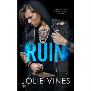 Ruin Dark Island Scots 1 by Jolie Vines