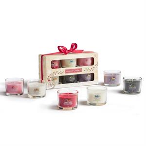 Yankee Candle Votive Candle Gift Set 6 x 37g Votive Candle (Snow Globe Wonderland, Snowflake Kisses, Peppermint Pinwheels, White Spruce & Grapefruit, Silver Sage & Pine and Smoked Vanilla & Cashmere)