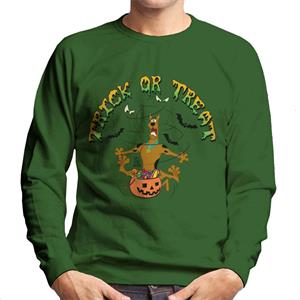 Scooby Doo Halloween Trick Or Treat Terrified Men's Sweatshirt