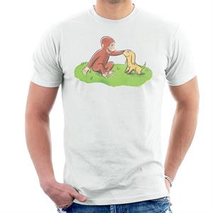 Curious George Stroking Dog Men's T-Shirt