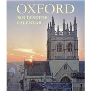 Oxford Large Desktop Calendar  2025 by Chris Andrews